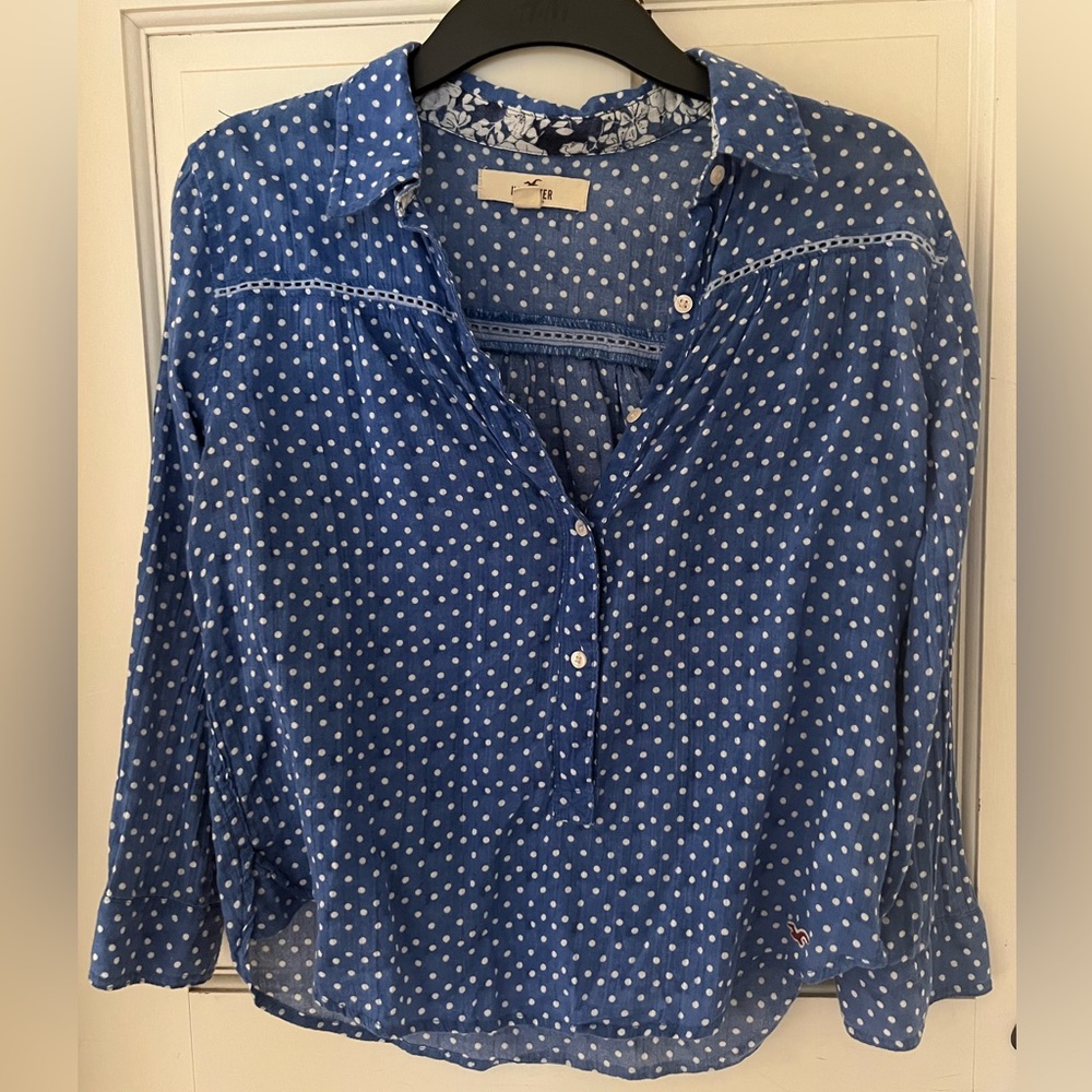 Hollister Cotton Blue Polka Dot Button Down Blouse Junior Medium